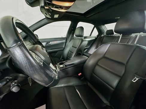 Used 2014 Mercedes-Benz C 300 4MATIC Sedan image 21