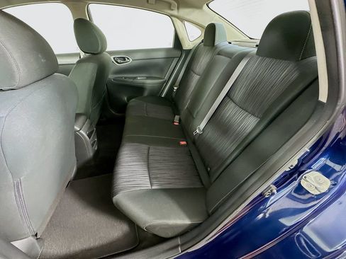 Used 2019 Nissan Sentra SV FWD image 29