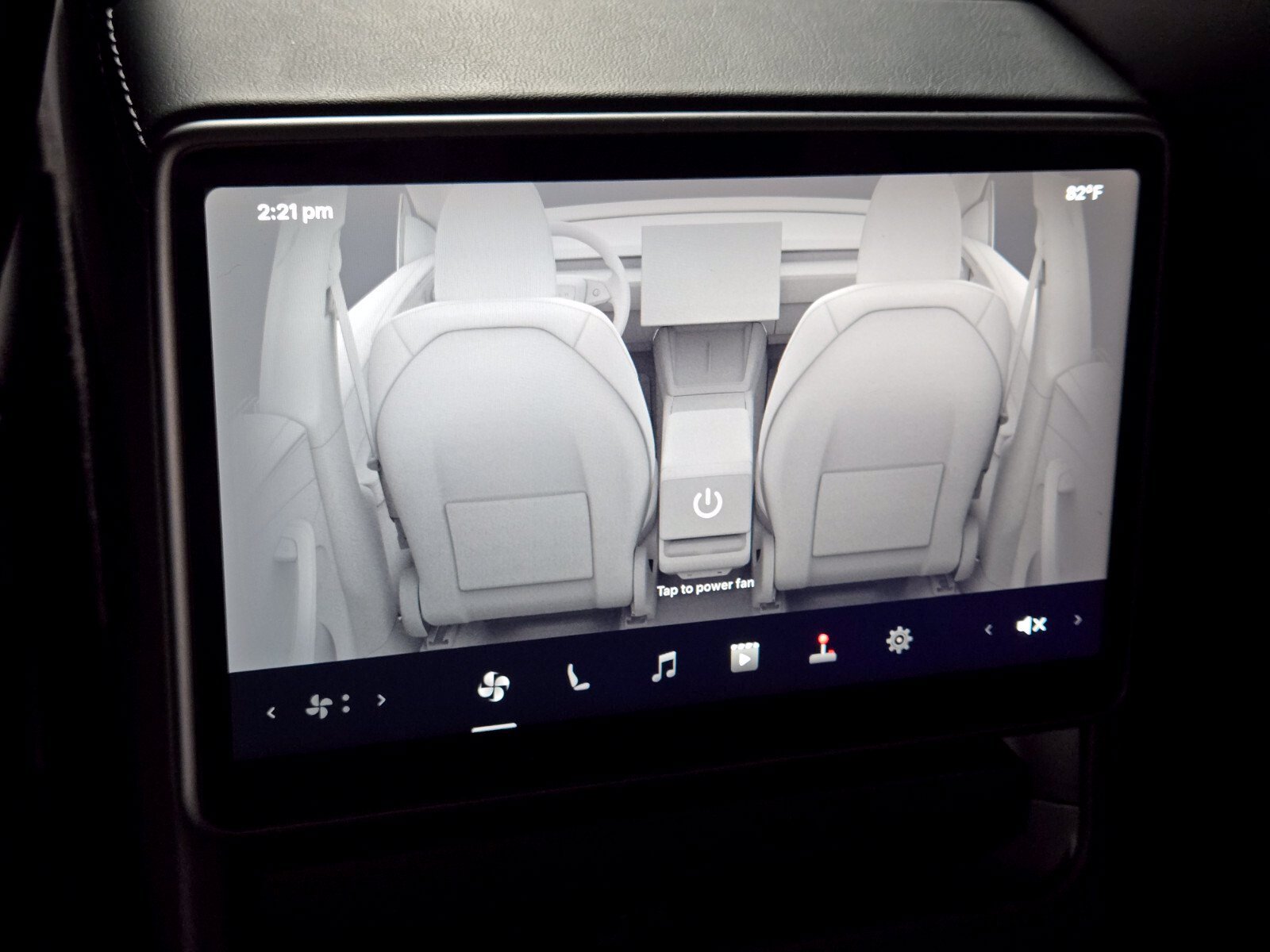 Used 2026 Tesla Model Y Long Range RWD image 14
