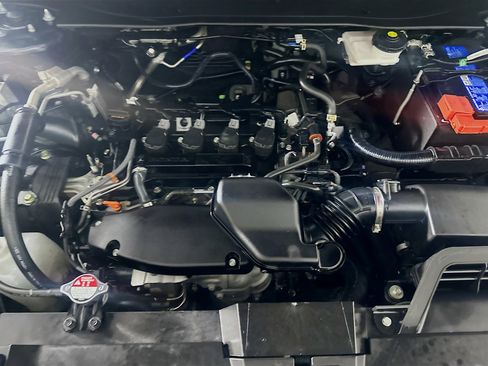 Used 2025 Honda CR-V EX-L image 31