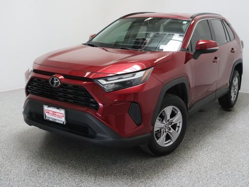 Certified 2025 Toyota RAV4 XLE FWD image 2