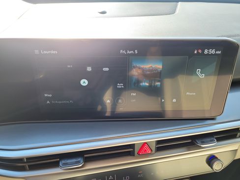 Certified 2025 Kia Sorento S w/ Panoramic Sunroof Package FWD image 33