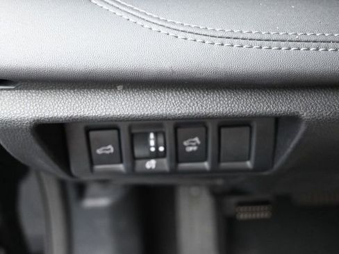 Used 2024 Subaru Outback Limited AWD/4WD image 18