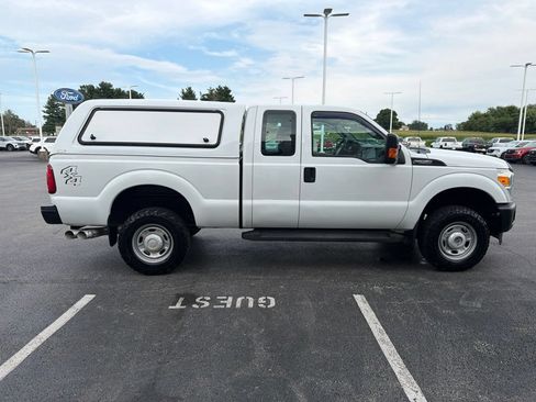 Used 2016 Ford F250 XL w/ Power Equipment Group AWD/4WD image 6
