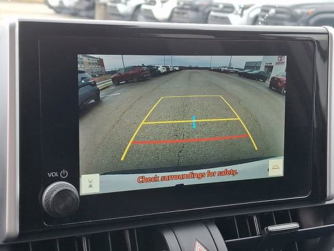 Used 2024 Toyota RAV4 LE image 17