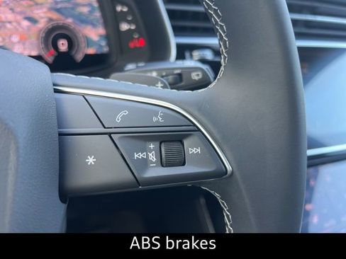 New 2026 Audi Q7 3.0T Premium Plus image 9