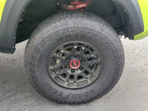 Used 2022 Toyota Tacoma TRD Pro image 5