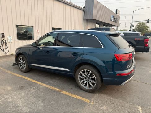 Used 2019 Audi Q7 3.0T Premium Plus w/ Premium Plus Package AWD/4WD image 4