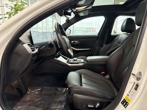 Used 2023 BMW 330i xDrive Sedan w/ Premium Package image 14