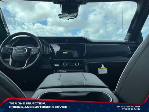 New 2026 GMC Sierra 1500 AT4X AWD/4WD image 15