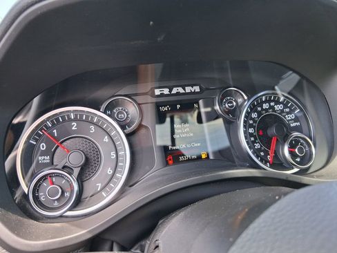 Used 2023 RAM 1500 Big Horn AWD/4WD image 23