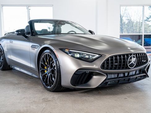 Used 2023 Mercedes-Benz SL 55 AMG 4MATIC image 4