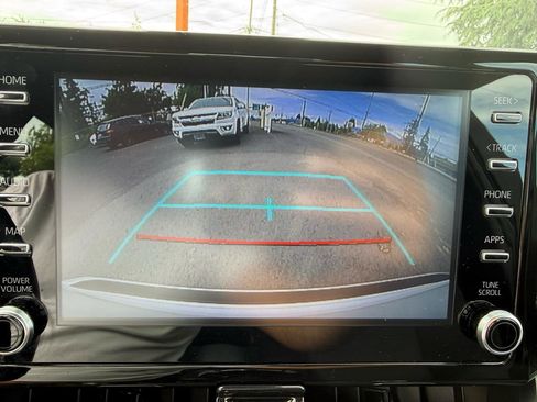 Used 2020 Toyota Corolla SE w/ Carpet Mat Package (TMS) FWD image 25