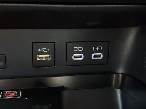 Certified 2025 Toyota Camry SE w/ Convenience Package FWD image 23