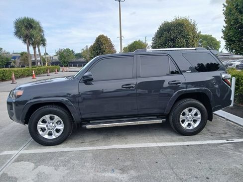 Used 2024 Toyota 4Runner SR5 RWD image 8