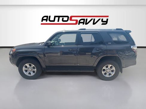 Used 2024 Toyota 4Runner SR5 Premium AWD/4WD image 4