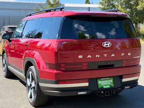 Used 2024 Hyundai Santa Fe Limited AWD/4WD image 3