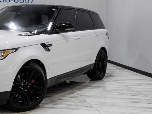 Used 2016 Land Rover Range Rover Sport Supercharged AWD/4WD image 8
