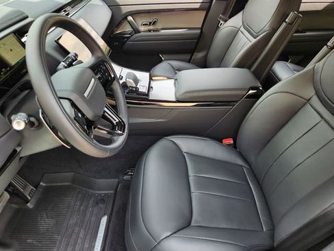 New 2026 Land Rover Range Rover Sport Dynamic SE AWD/4WD image 12