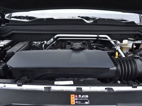 New 2026 Chevrolet Colorado W/T AWD/4WD image 32