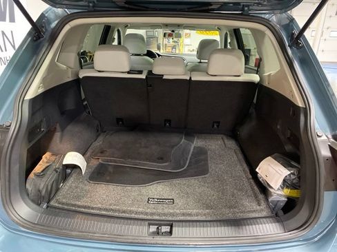 Used 2019 Volkswagen Tiguan SE w/ Panoramic Sunroof Package AWD/4WD image 25