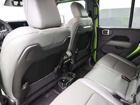 New 2026 Jeep Gladiator Mojave AWD/4WD image 10