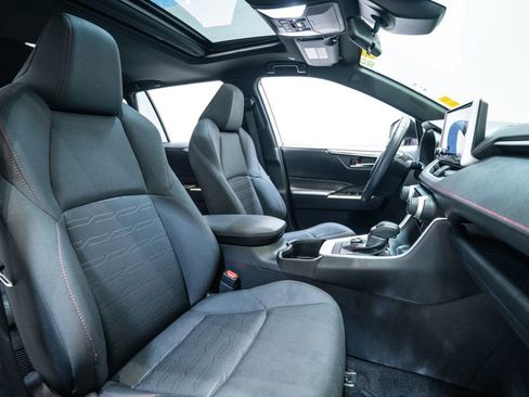 Used 2024 Toyota RAV4 SE w/ Weather & Moonroof Package image 15