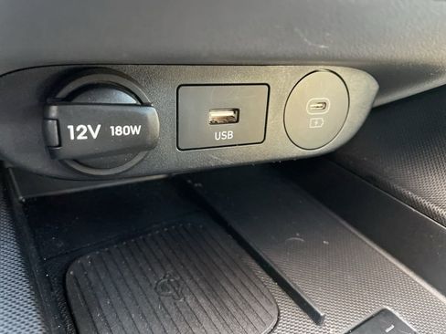 New 2025 Hyundai Elantra SEL image 18