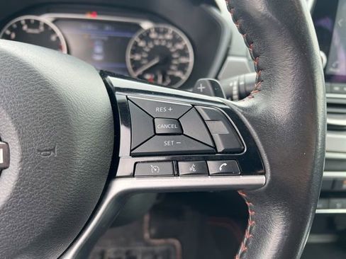 Used 2024 Nissan Altima 2.5 SR image 14