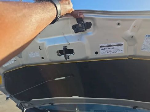 Used 2014 Toyota Prius Four w/ Solar Roof Package FWD image 33
