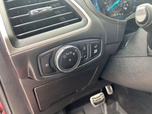 Certified 2023 Ford Edge ST-Line AWD/4WD image 11
