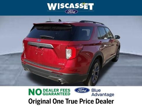 Used 2023 Ford Explorer XLT w/ Equipment Group 202A image 29