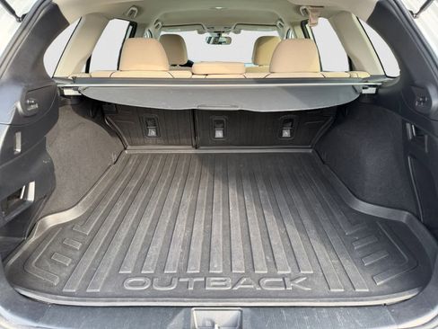 Used 2019 Subaru Outback 2.5i Premium w/ Popular Package #2 image 5