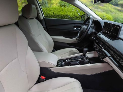 Used 2024 Honda Accord EX-L image 22