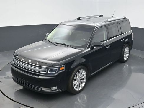 Used 2017 Ford Flex Limited w/ Equipment Group 303A AWD/4WD image 9