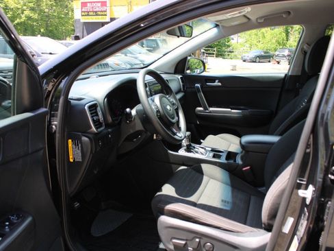 Used 2017 Kia Sportage LX w/ LX Popular Package FWD image 23