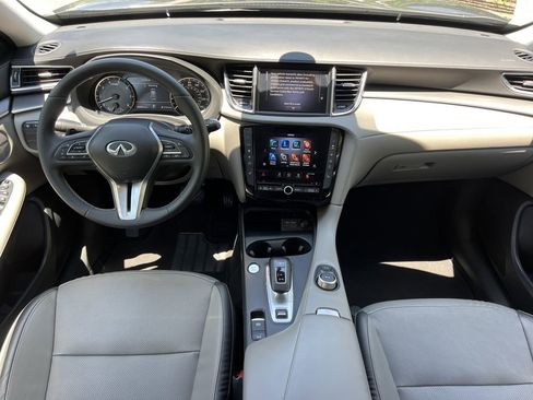 Used 2023 INFINITI QX50 Luxe FWD image 19