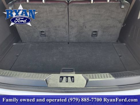 Used 2025 Ford Explorer Platinum w/ LUX Leather Package AWD/4WD image 22
