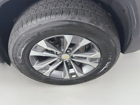 Used 2025 Chevrolet Equinox LT FWD image 11