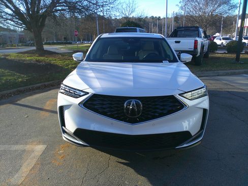 Used 2025 Acura MDX SH-AWD w/ Technology Package image 5