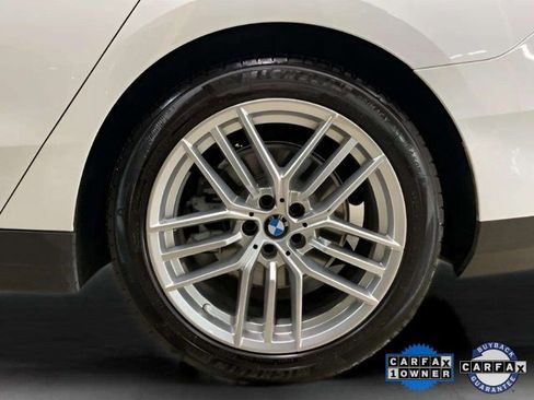 Used 2025 BMW 530i xDrive image 28