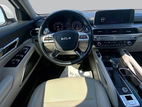 Used 2022 Kia Telluride S FWD image 6