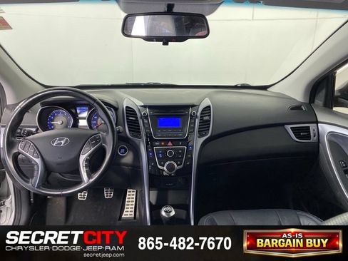 Used 2014 Hyundai Elantra GT w/ Option Group 02 FWD image 20