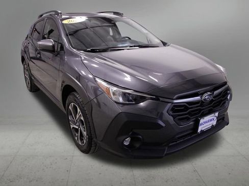 Used 2024 Subaru Crosstrek 2.0i Premium image 8