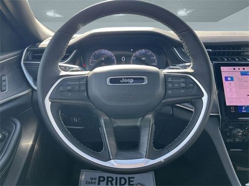 New 2025 Jeep Grand Cherokee L Limited w/ Luxury Tech Group II image 15