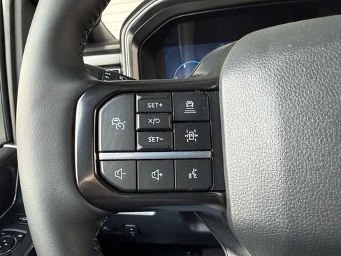 New 2026 Ford F350 Platinum w/ FX4 Off-Road Package AWD/4WD image 19