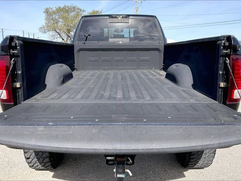 Used 2017 RAM 2500 Laramie w/ Sport Appearance Group image 33