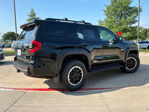 New 2026 Toyota 4Runner TRD Off-Road Premium AWD/4WD image 5