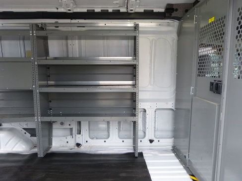 Used 2017 Ford Transit 150 3.7L V6 GAS*T-150*MEDIUM ROOF* w/ Exterior Upgrade Package image 20