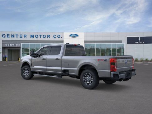 New 2026 Ford F350 Lariat w/ FX4 Off-Road Package image 4